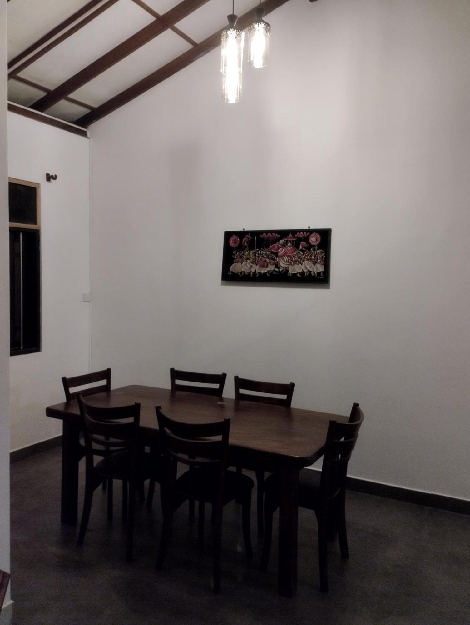 Villa Hilltop By Yehansa With Unlimited Fiber Wifi Хіккадува Екстер'єр фото